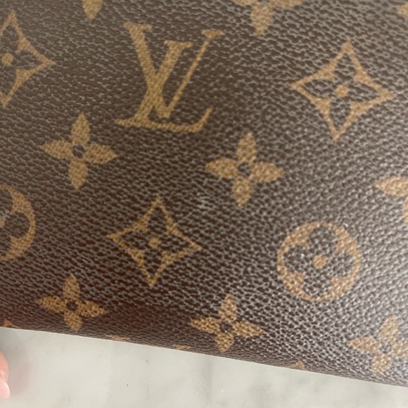 Zippy LV wallet - Picture 4 of 8